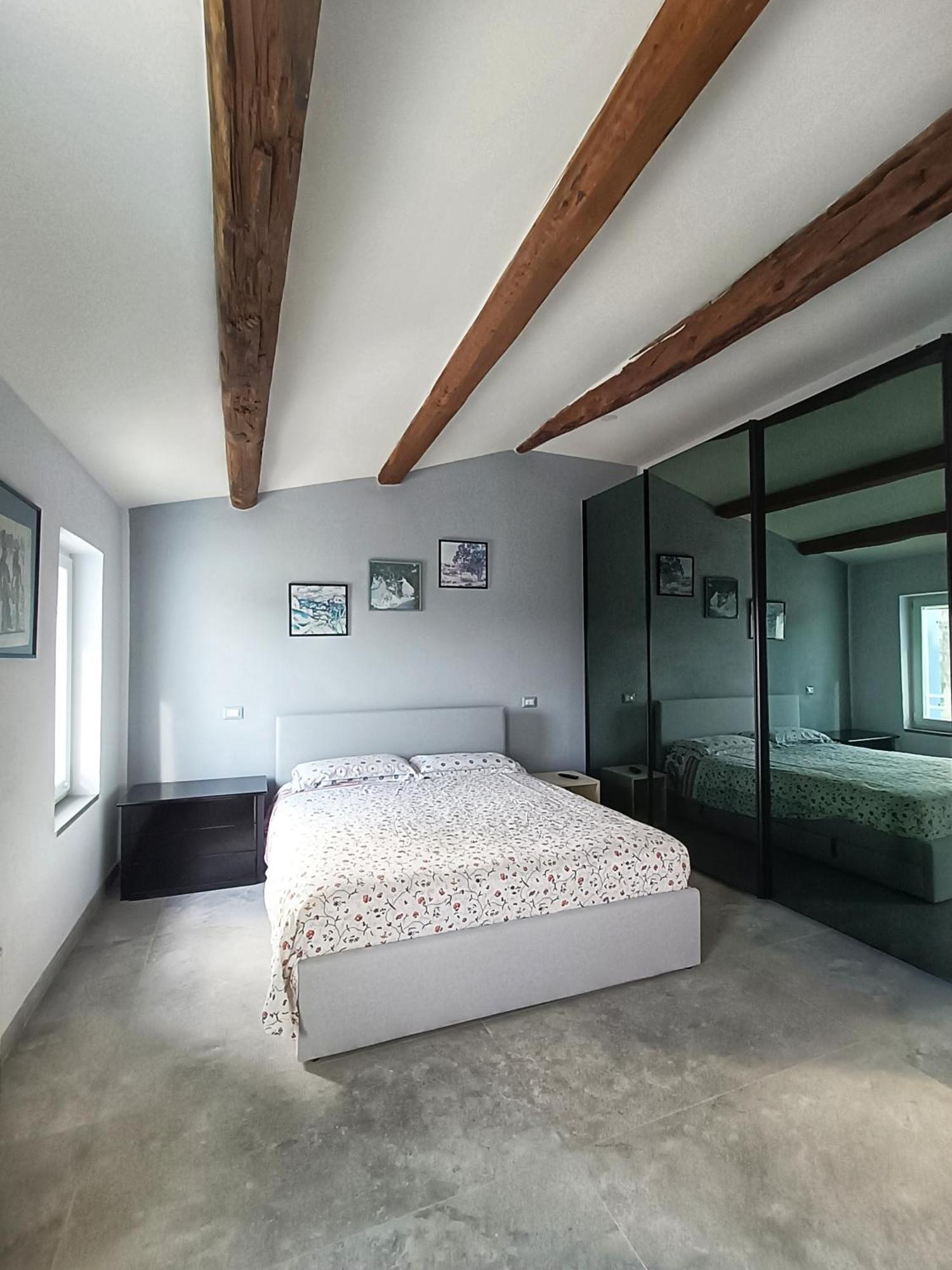 Casa Laser 科蒂尼奥拉 外观 照片